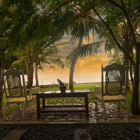 Hiru Lagoon Negombo Exterior photo